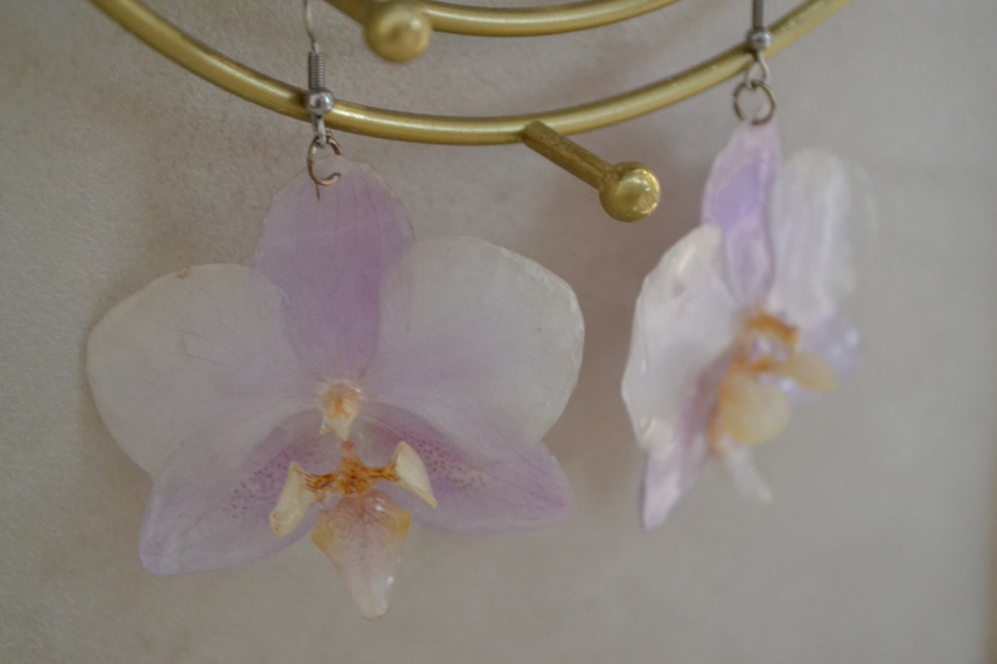 Cercei orhidee - Dans în doi