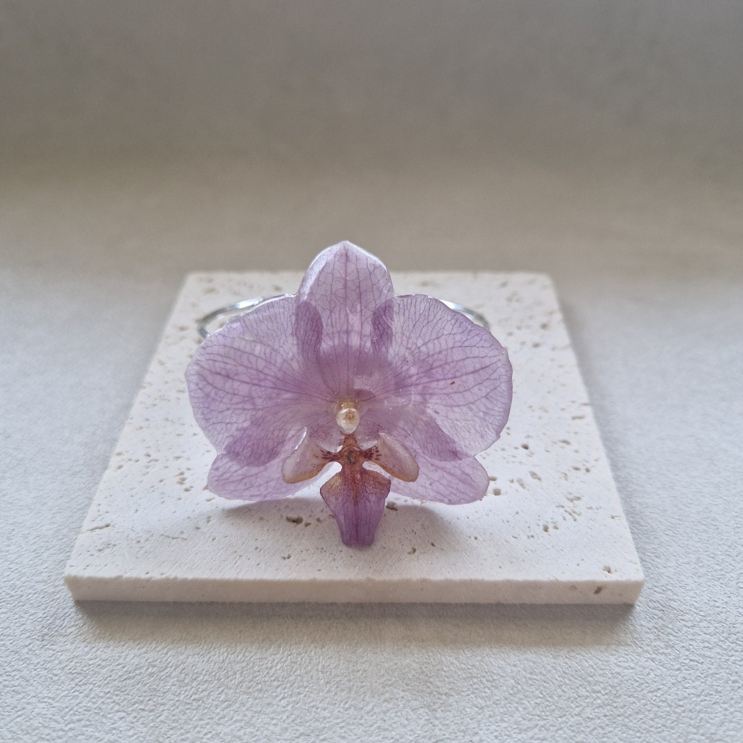 Brățară orhidee- Floare gingașă