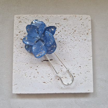 Broșă hortensie - Trecerea timpului