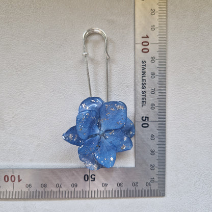 Broșă hortensie - Trecerea timpului