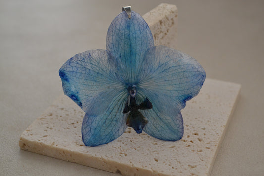 Pandantiv orhidee - Pete de culoare