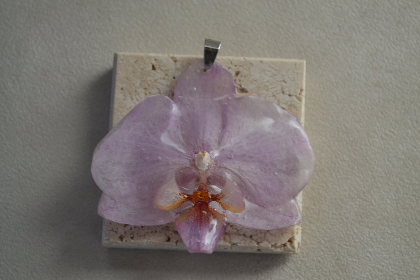 Pandantiv orhidee - Eleganță la superlativ