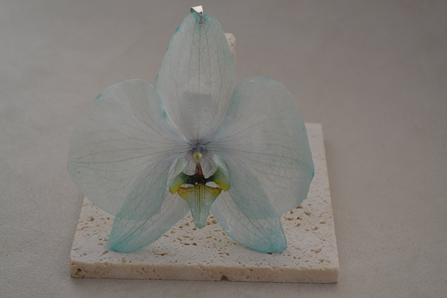 Pandantiv orhidee - Valurile vieții