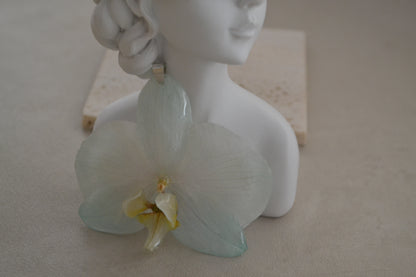 Pandantiv orhidee - Delicatetea florala