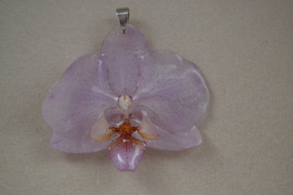 Pandantiv orhidee - Eleganță la superlativ