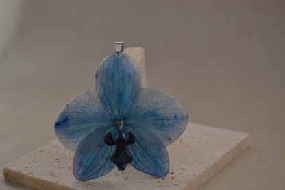 Pandantiv orhidee - Vis albastru