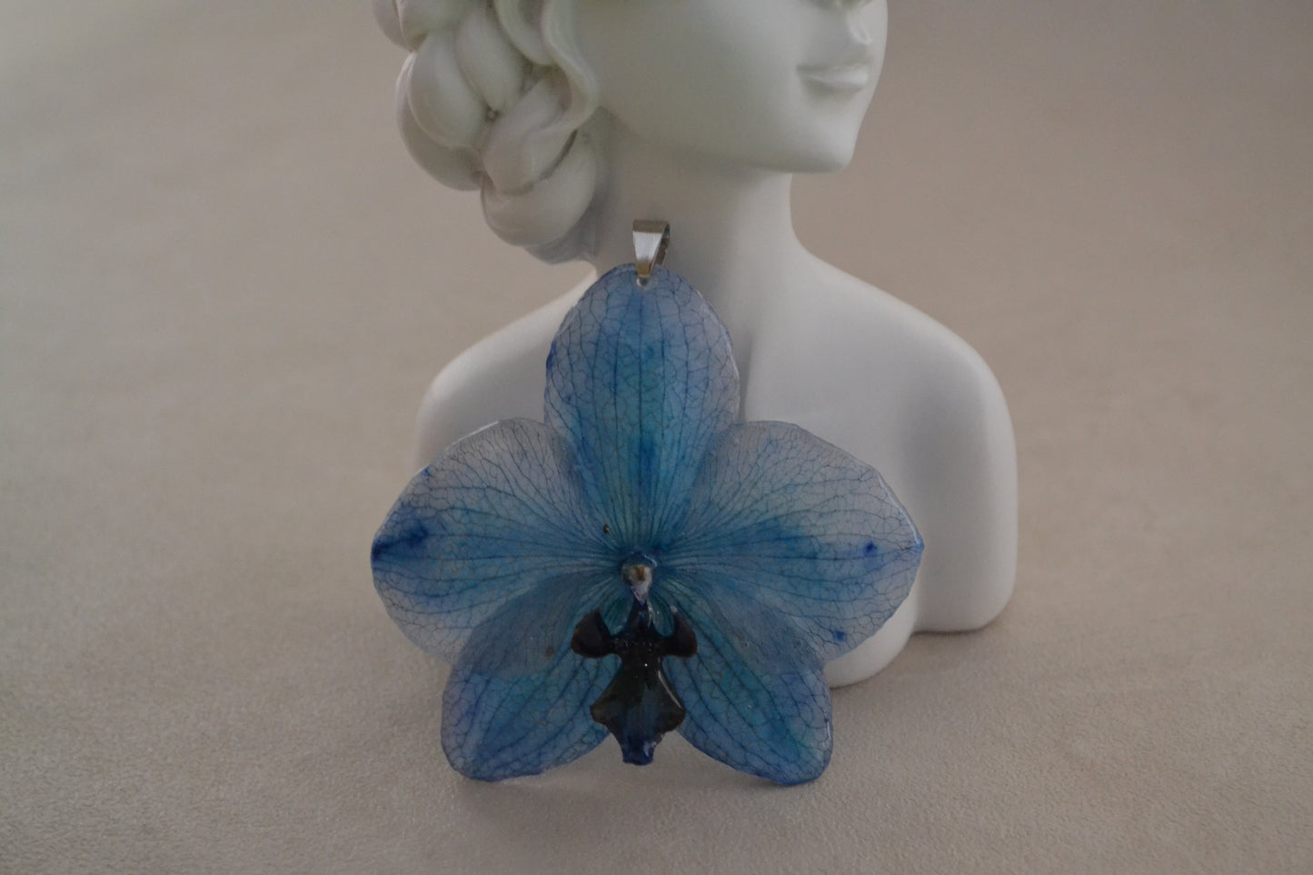 Pandantiv orhidee - Vis albastru